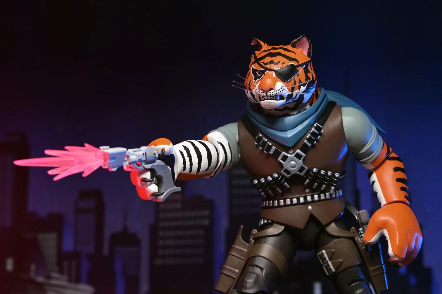 NECA Teenage Mutant Ninja Turtles (2012 Animated Series) Ultimate Tiger Claw Review